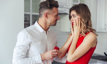 red flags in charismatic dating partners